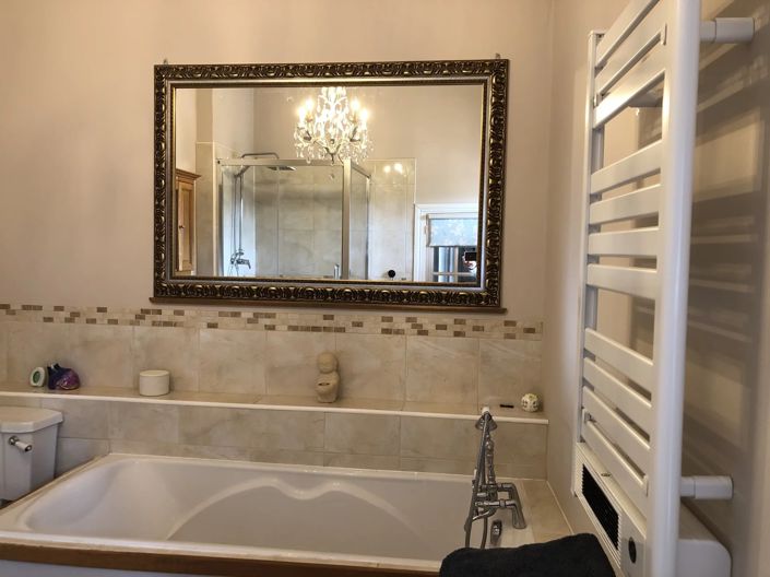 Image No.8-5 Bed House for sale