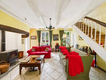 2f2b5b5e0638efdcd459640bfe4fb8812d9cf57995192