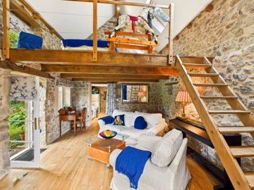 296c06c14df872bb4ac175b911677e86c8f1a42e80192