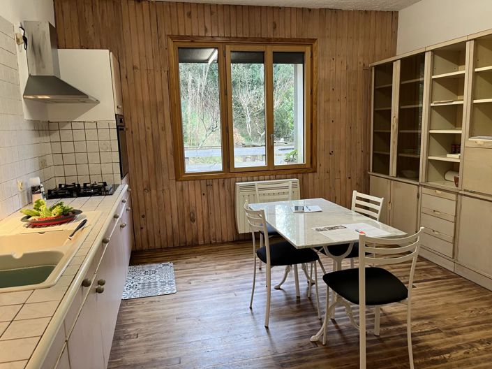 Image No.1-2 Bed House for sale