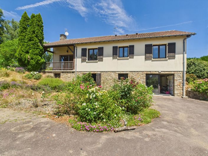 Image No.1-4 Bed House for sale