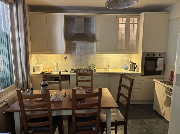 Image No.13-4 Bed House for sale