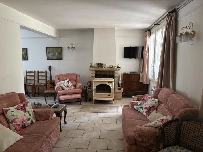 Image No.4-4 Bed House for sale