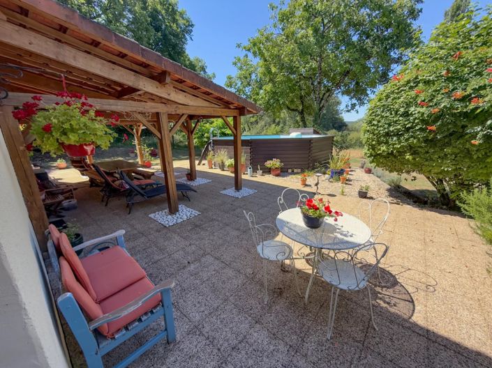 Image No.6-4 Bed House for sale