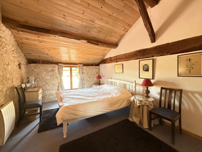 Image No.8-4 Bed House for sale