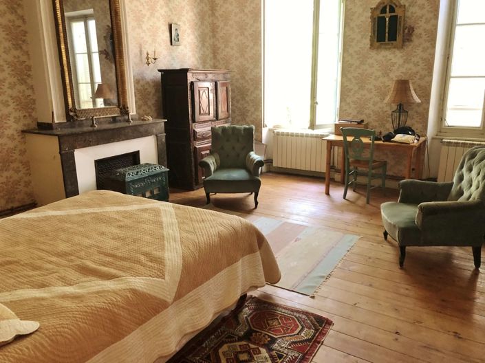 Image No.7-8 Bed House for sale