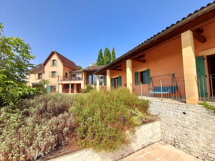 Image No.9-5 Bed Village House for sale