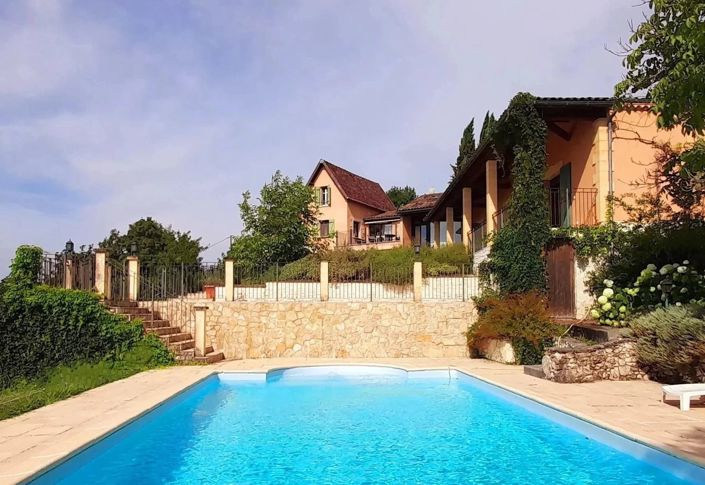 Image No.1-5 Bed Village House for sale