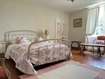 cdc7c85bbb8c3a951a3ebb2468cd65a4d3fc66ed12192