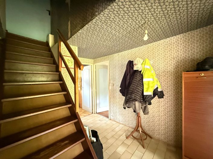 Image No.10-4 Bed Farmhouse for sale