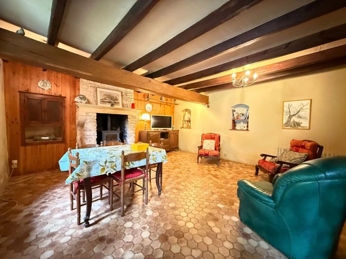 Image No.8-4 Bed Farmhouse for sale