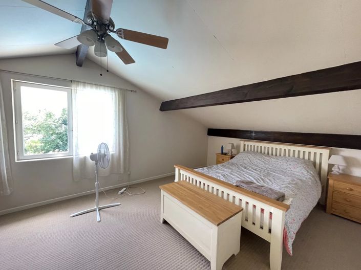 Image No.8-4 Bed House for sale