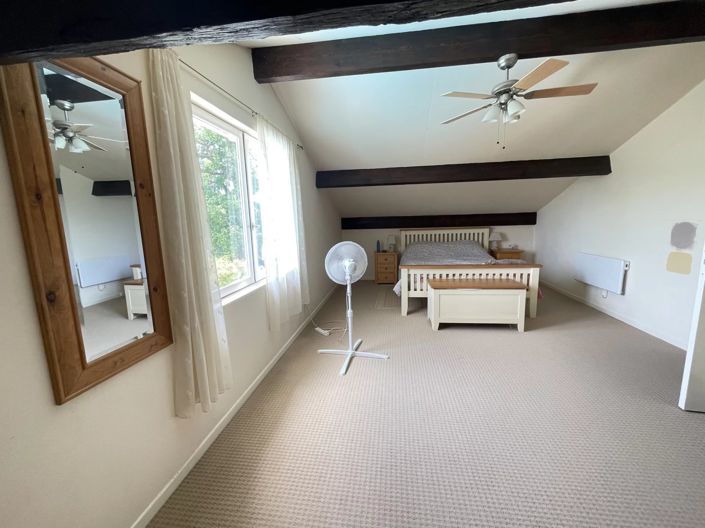 Image No.9-4 Bed House for sale