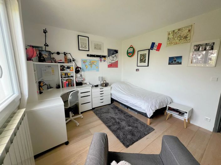 Image No.13-6 Bed House for sale