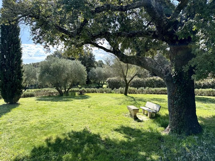 Image No.9-10 Bed House for sale