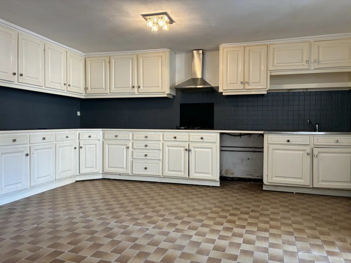 Image No.2-3 Bed House for sale