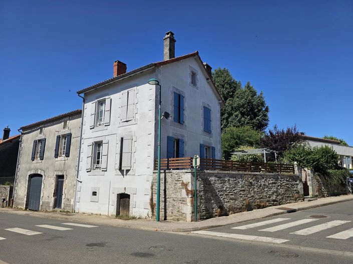 Image No.13-3 Bed Village House for sale