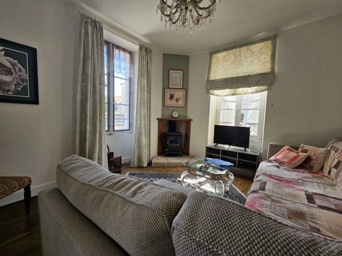 Image No.7-3 Bed Village House for sale