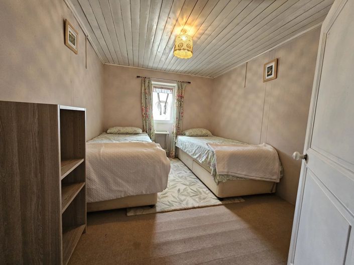 Image No.8-3 Bed Village House for sale