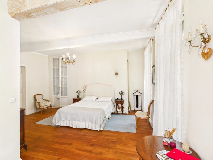 Image No.10-7 Bed House for sale