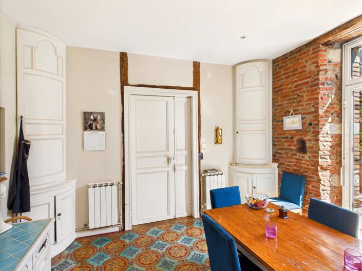 Image No.5-7 Bed House for sale