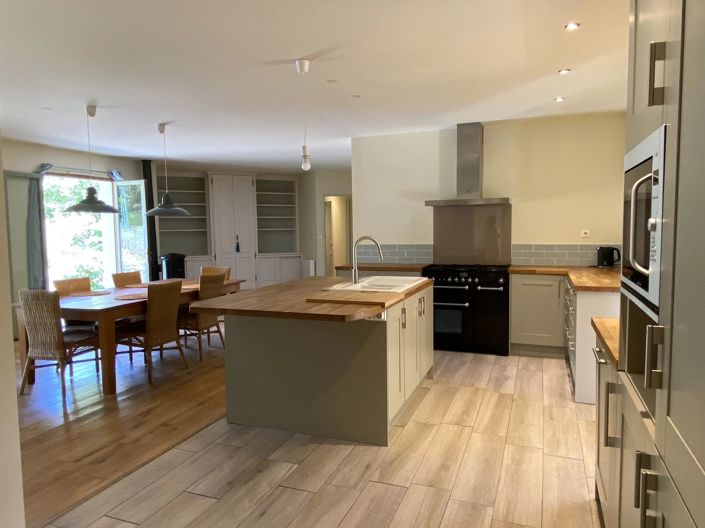 Image No.5-4 Bed House for sale