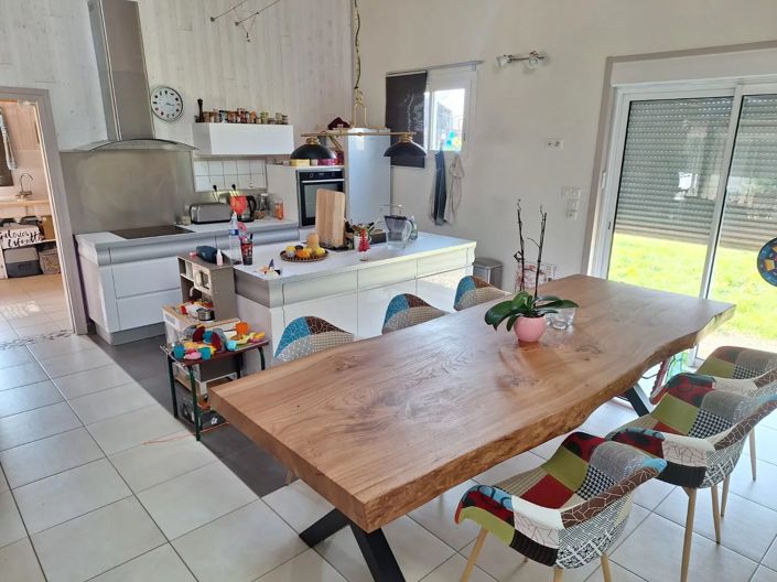 Image No.4-4 Bed House for sale