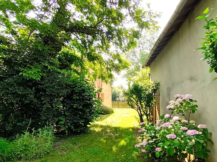 Image No.10-4 Bed House for sale