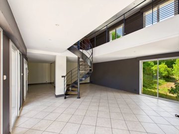 4a1870bf75cd31358085405805a4558cb0face4e7b192