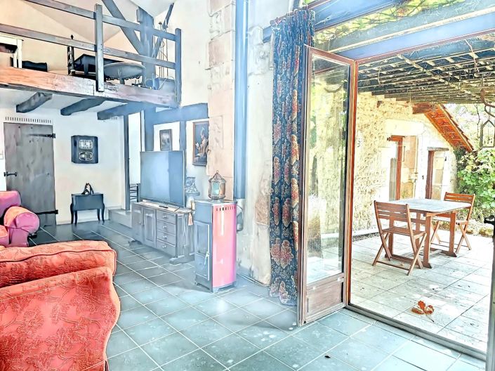 Image No.9-4 Bed Village House for sale