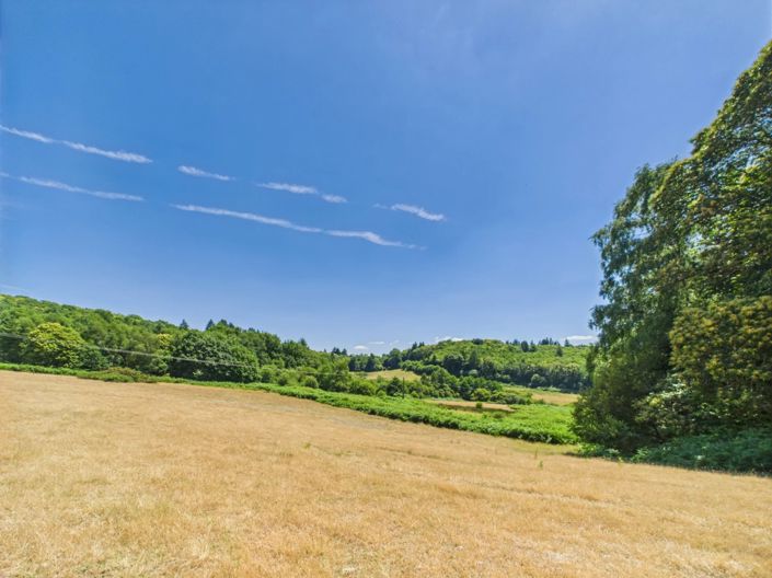 Image No.14-3 Bed Farmhouse for sale