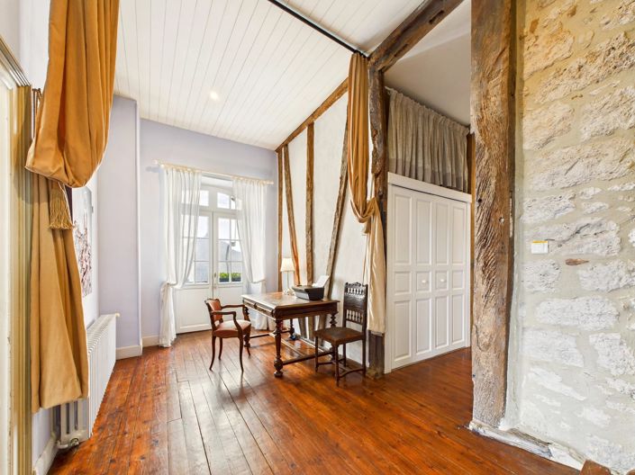 Image No.13-4 Bed Village House for sale