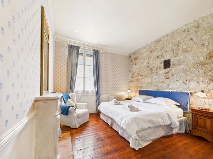 Image No.15-4 Bed Village House for sale