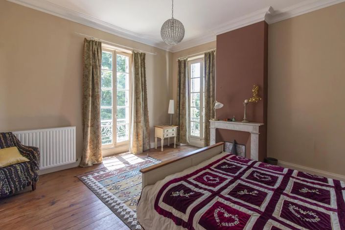 Image No.10-8 Bed House for sale