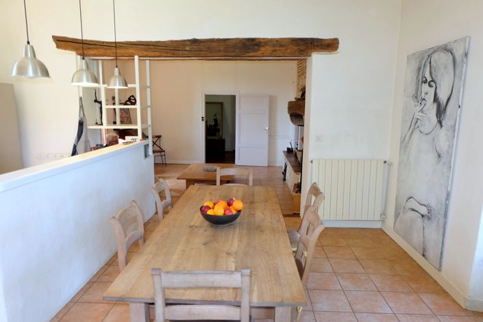 Image No.7-6 Bed House for sale