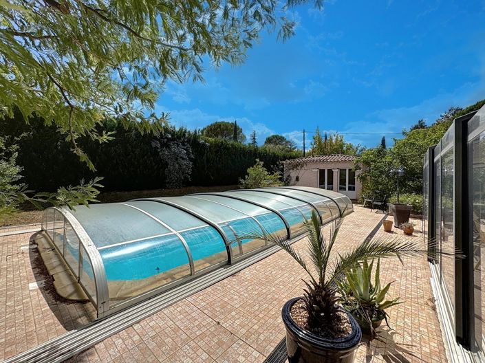 Image No.3-4 Bed House for sale