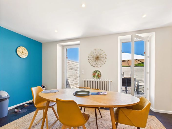 Image No.11-7 Bed House for sale