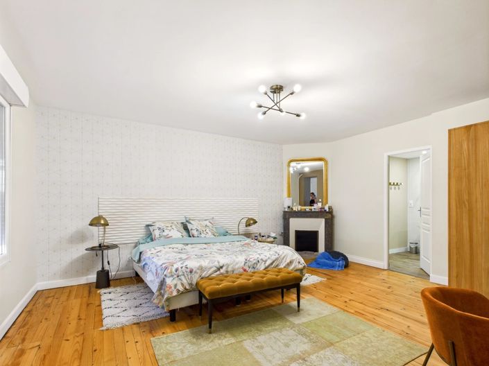 Image No.13-7 Bed House for sale