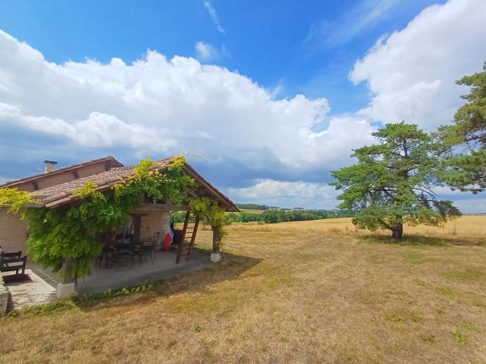 Image No.15-7 Bed House for sale