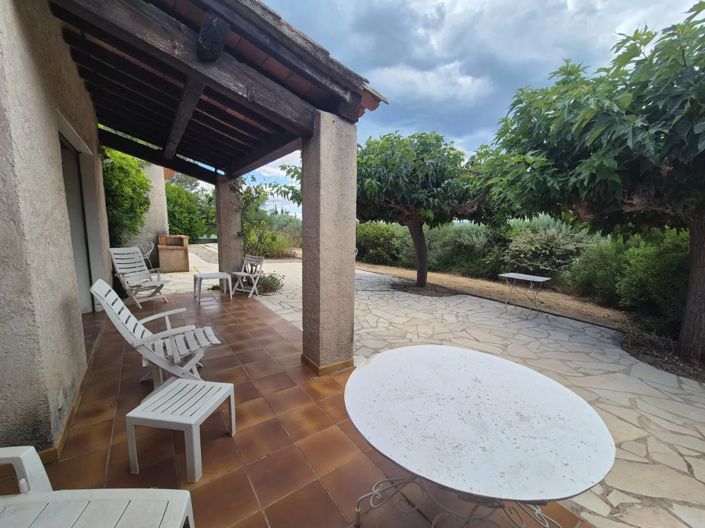 Image No.9-3 Bed House for sale