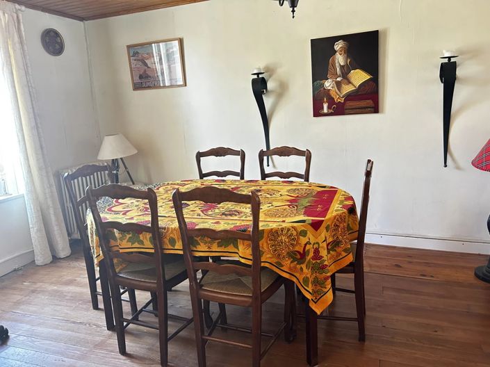 Image No.6-3 Bed House for sale