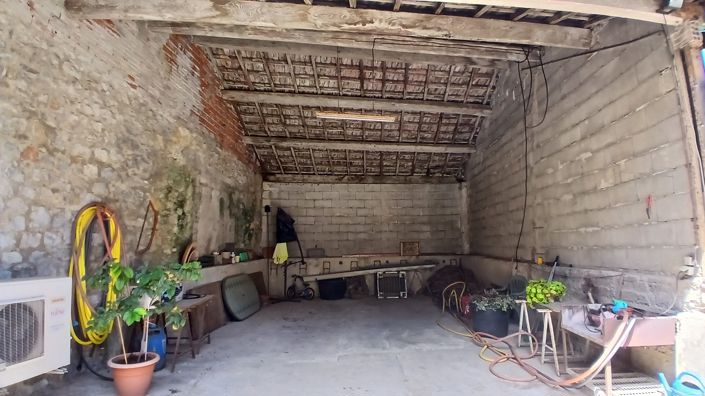 Image No.4-5 Bed House for sale