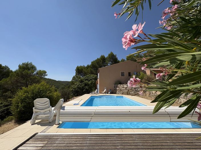 Image No.1-3 Bed House for sale