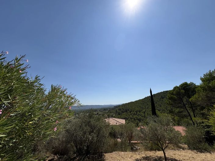 Image No.8-3 Bed House for sale