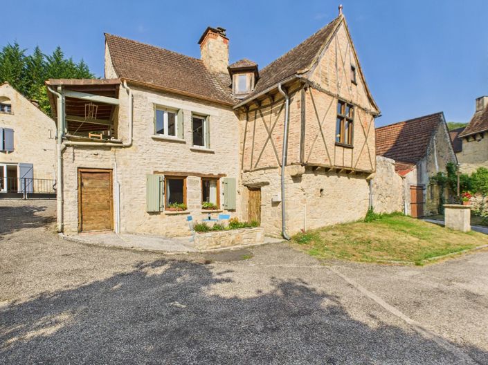 Image No.1-5 Bed Village House for sale