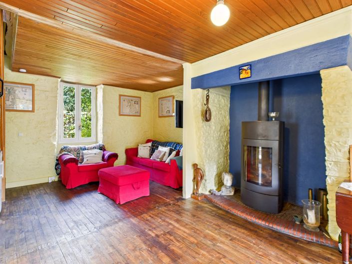 Image No.9-5 Bed Village House for sale