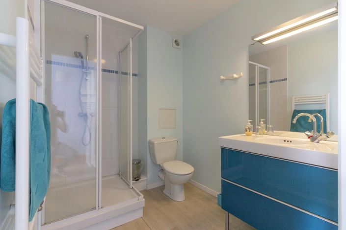 Image No.13-9 Bed House for sale