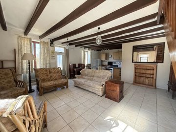 c701516884e6082ca40182829ec773381f90ba57f8192