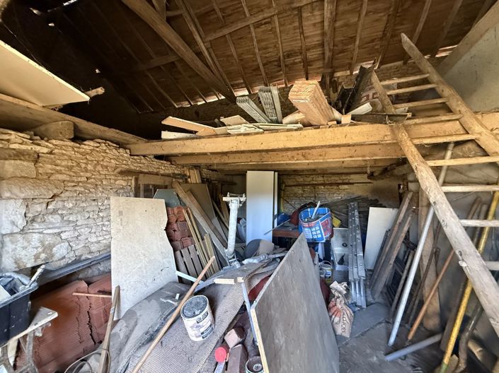 Image No.9-2 Bed House for sale