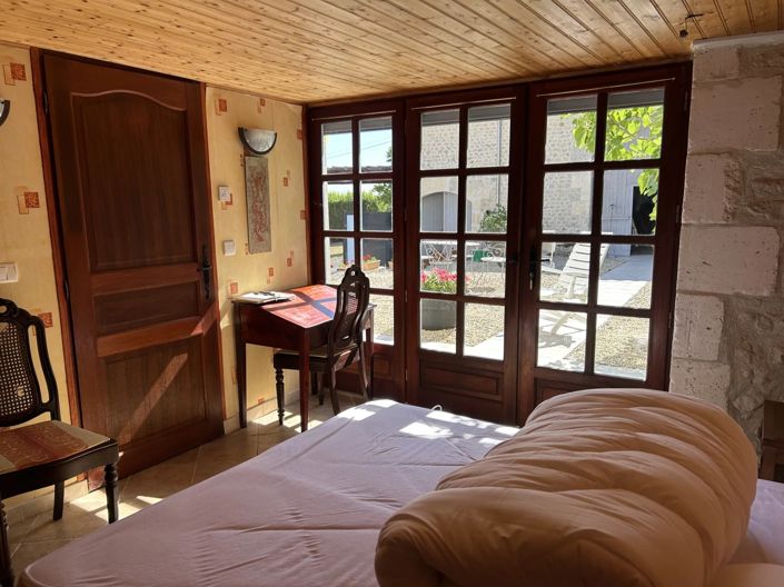 Image No.9-4 Bed House for sale